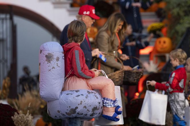 Tłumy na zabawie w Białym Domu. Tak Trump świętował Halloween