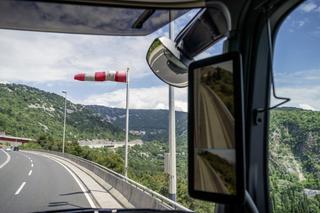 Mercedes Actros - system MirrorCam