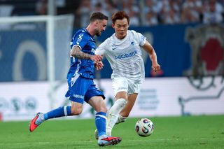 Genk - Lech Poznań Transmisja na żywo: Stream online i TV. Gdzie oglądać rewanż w el. Ligi Europy 28.08.2025?