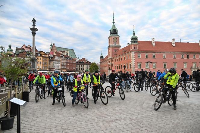 Rowerowa Masa Krytyczna na ulicach Warszawy