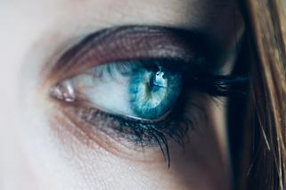 Jak zanieczyszczenie powietrza wpływa na Twoje oczy? Wrocławscy naukowcy stworzyli aplikację, która to mierzy [AUDIO]