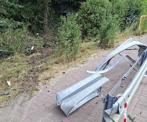 Nocna szarża przy Benedyktyńskiej w Starachowicach. Kierowca i pasażerowie uciekli