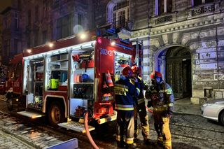 Pożar kamienicy w centrum Łodzi