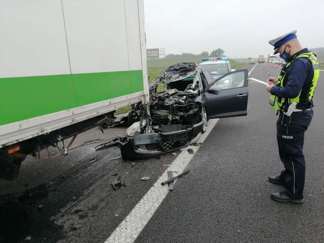 Koszmarny wypadek na A1 w Warlubiu. Nie żyje 34-latka!