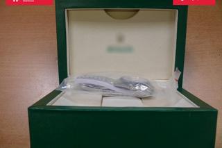 Podrabiane zegarki przyjechały w paczce z Chin