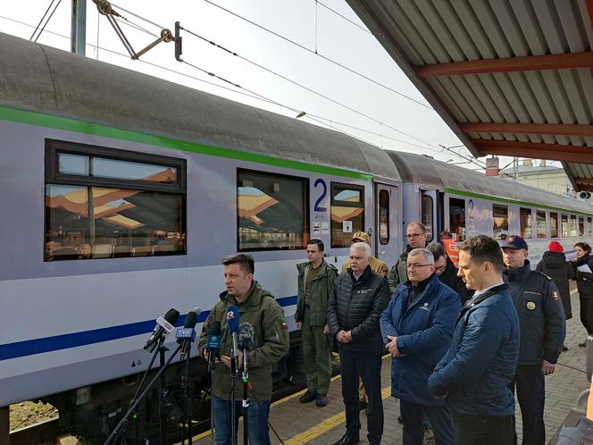 Ukraina. Polski pociąg z pomocą humanitarną