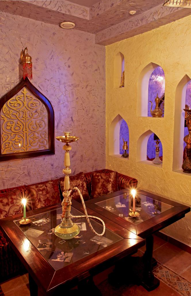 Rano małże, wieczorem wino na dachu