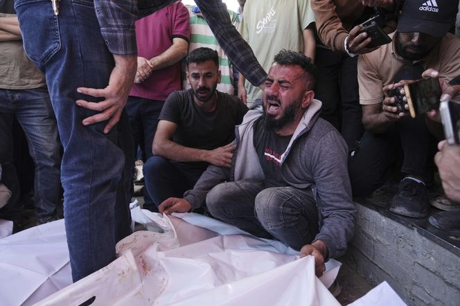 Dramat w Strefie Gazy. Dzieci i seniorzy umierają z głodu. Pomoc ruszyła, ale wciąż jest jej za mało