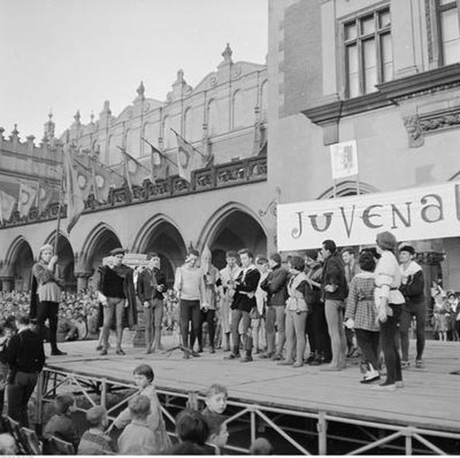 Kraków. Juwenalia w PRL-u. Tak bawili się studenci podczas otrzęsin beanów