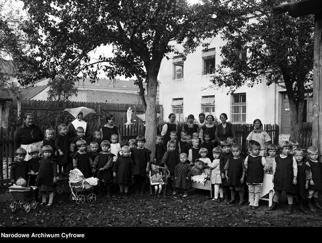 Żłobek im. Dzieciątka Jezus w Krakowie 1929 - 1929