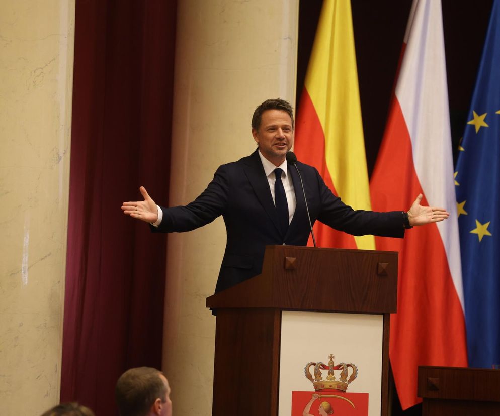 Nadzwyczajna sesja Rady Warszawy