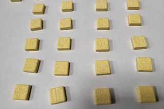  Najpierw wpadł nastolatek. Kiedy policjanci przeszukiwali jego pokój, na jaw wyszło, co robiła matka