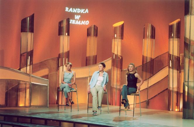 Randka w ciemno. Fenomen miłości zza parawanu