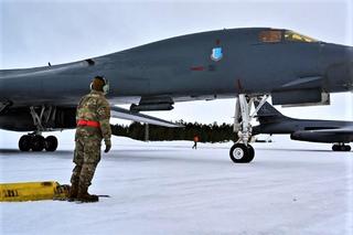 B-1B Lancer w bazie Luleå-Kallax