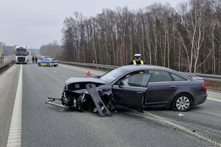 Wypadek na S12. Zderzyły się dwa audi