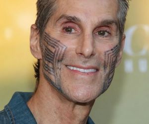 Gwiazdorzy rocka pobili się na scenie! Pozywają się nawzajem