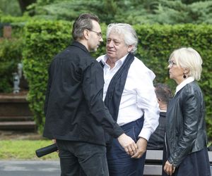 Pogrzeb Joanny Kołaczkowskiej. Tak pożegnali ją przyjaciele z kabaretu. Borek płakała jak uczennica