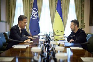 Ukraina zostanie podzielona, a jej część wejdzie do NATO? Pomysły dyplomatów ujawnione