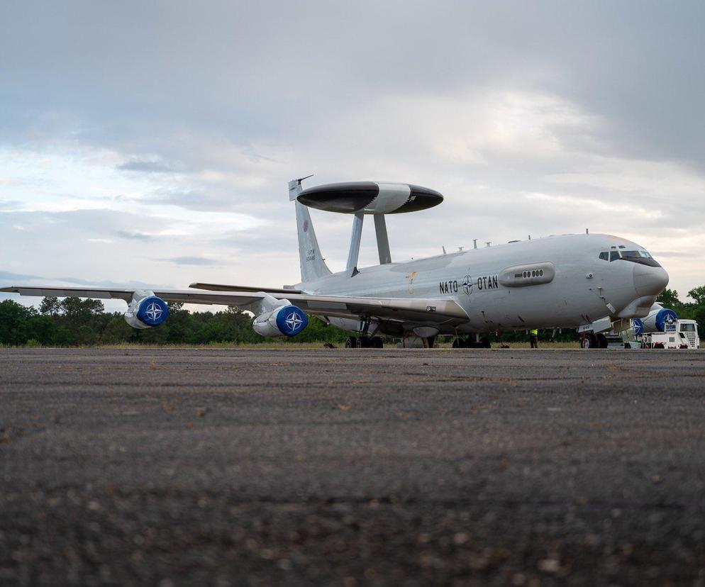 Samolot NATO AWACS