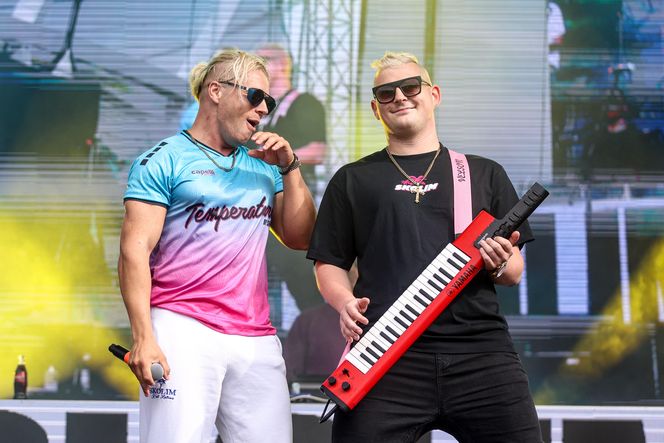 Śląska Scena Letnia na promenadzie przy Stadionie Śląskim w Chorzowie