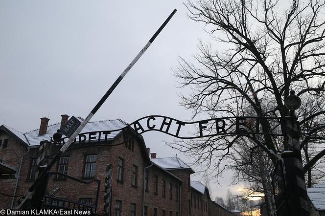 74. rocznica wyzwolenia niemieckiego nazistowskiego obozu koncentracyjnego i zaglady Auschwitz