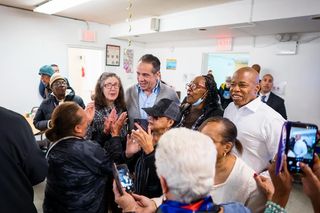 Eric Adams poparł Andrew Cuomo w wyborach na burmistrza NYC