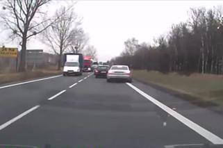 Agresywny kierowca Audi nagrany w okolicach Poznania 