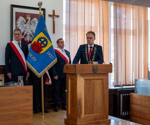Zaprzysiężenie nowego prezydenta Zabrza. Kamil Żbikowski złożył ślubowanie i zwrócił się do mieszkańców