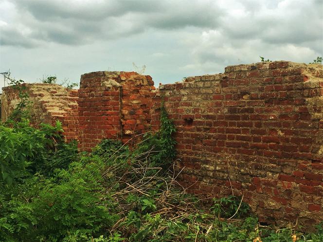 Brześć Kujawski, fragment muru obronnego