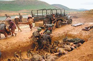 Wietnam wyrywa się ze szponów kolonializmu