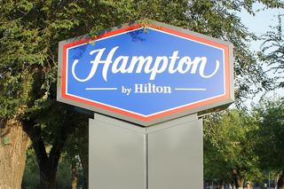 Hampton by Hilton