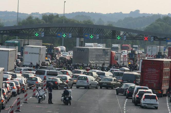 Bramki na autostradzie