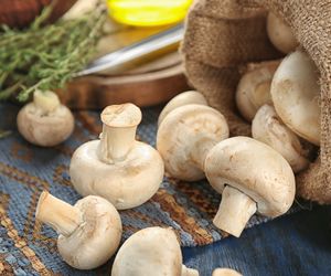 Pieczarki - właściwości i kalorie. Co zrobić z pieczarek?