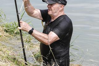 Ksiądz został rybakiem