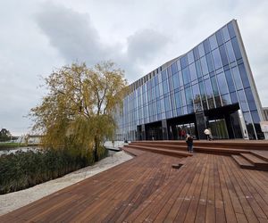 Nowa perła Bydgoszczy. Spacer wokół Akademii Muzycznej zachwyca!