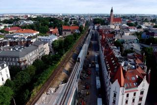 Historyczny moment! Pociągi jeżdżą już nowymi estakadami w centrum Krakowa [ZDJĘCIA]
