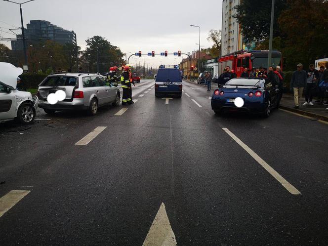 Wypadek na ul. Focha w Bydgoszczy! Wielu rannych! 