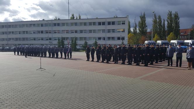 Ślubowanie policjantów w Bydgoszczy. Nasz region zasili 55 nowych funkcjonariusz!