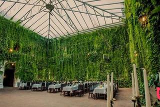 Zamek Joannitów w Łagowie - zobacz zdjęcia zamku i pięknego dziedzińca