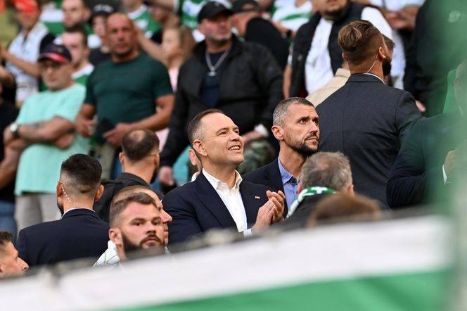 Prezydent RP w "młynie" Lechii Gdańsk! Karol Nawrocki zaskoczył kibiców