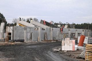 Tak powstaje nowa hala lekkoatletyczna na Zawiszy w Bydgoszczy. To wszystko pochłonie kilkadziesiąt milionów złotych! 