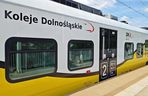 Jak tanio podróżować w długi weekend? Pociągiem po Dolnym Śląsku za mniej niż 30 zł!