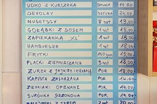 Niedzica to idealne miejsce na jesienny wyjazd. Jezioro, góry, lasy, a do tego taniej niż w Zakopanem