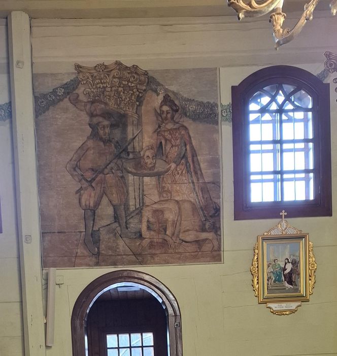 To malownicza małopolska wieś. Słynie z dzwonów poświęconych papieżowi i Maryi