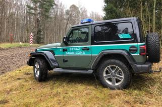 Jeepy Wrangler Sahara dla Straży Granicznej. Te samochody nie boją się bezdroży