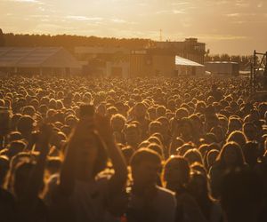 Co można wnieść na Open’er Festival 2025? O której otwierają się bramki? Sprawdź informacje praktyczne o wydarzeniu