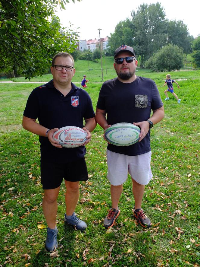 Akademia Rugby Lublin zachęca do gry w rugby. W mieście można znaleźć mnóstwo jajowatych piłek