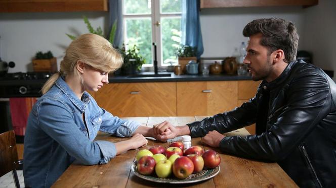 M jak miłość odcinek 1553, Sonia (Barbara Wypych), Rafał (Jakub Kucnar)