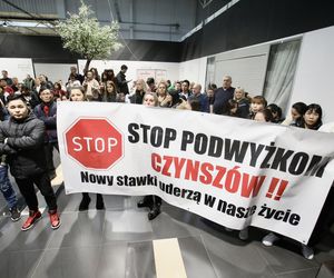 Protesty na Marywilskiej 44. Najemcy nie chcą olbrzymich podwyżek 