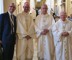 Krakowska delegacja w Rzymie. Rozpoczął się Synod o synodalności